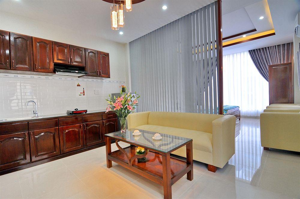 Duy Phuoc Hotel Nha Trang Bagian luar foto
