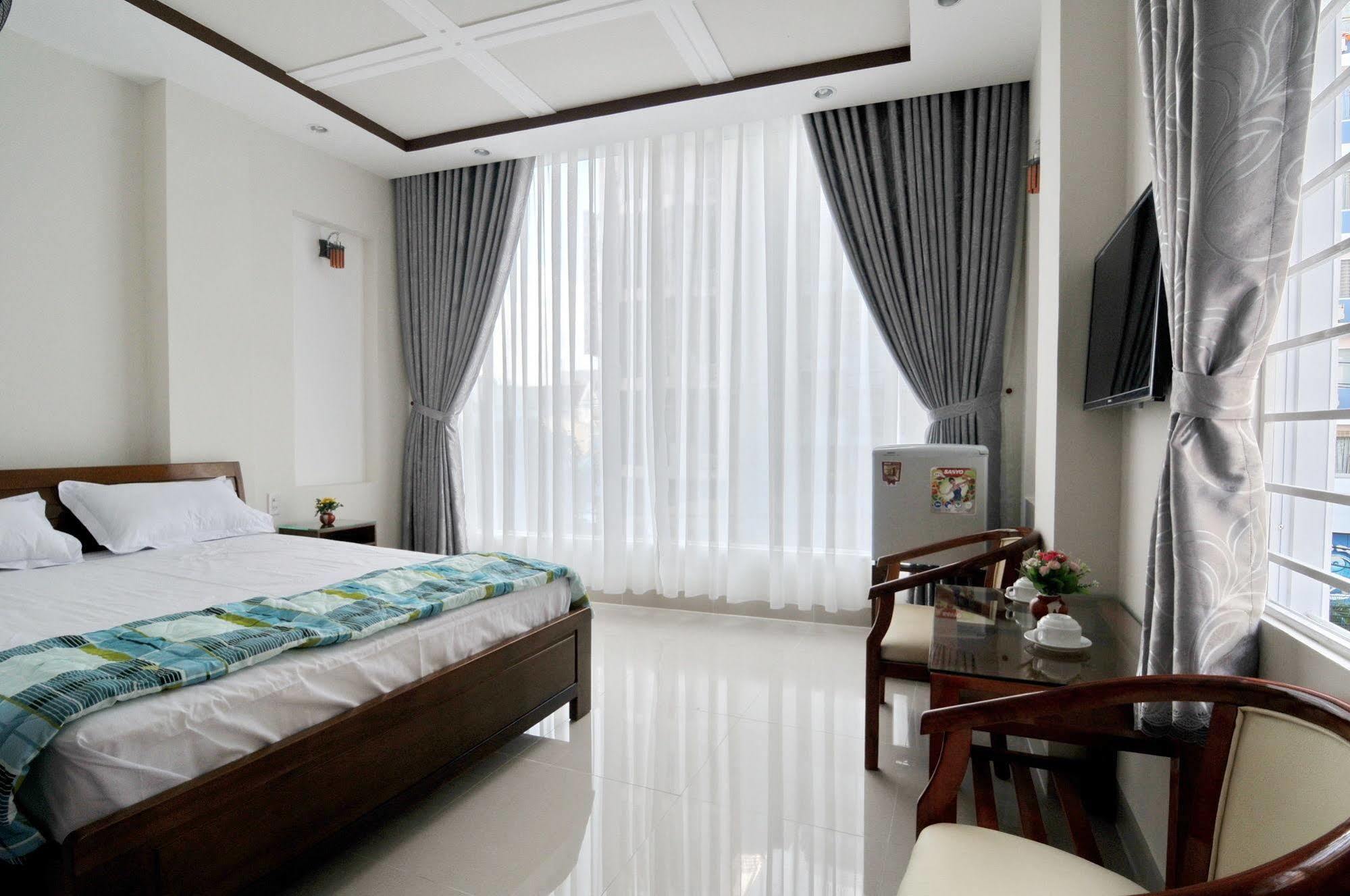 Duy Phuoc Hotel Nha Trang Bagian luar foto